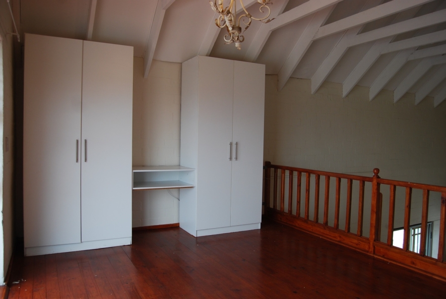 To Let 4 Bedroom Property for Rent in Port Owen Western Cape